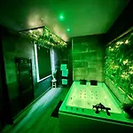 L'escape アパート カレー